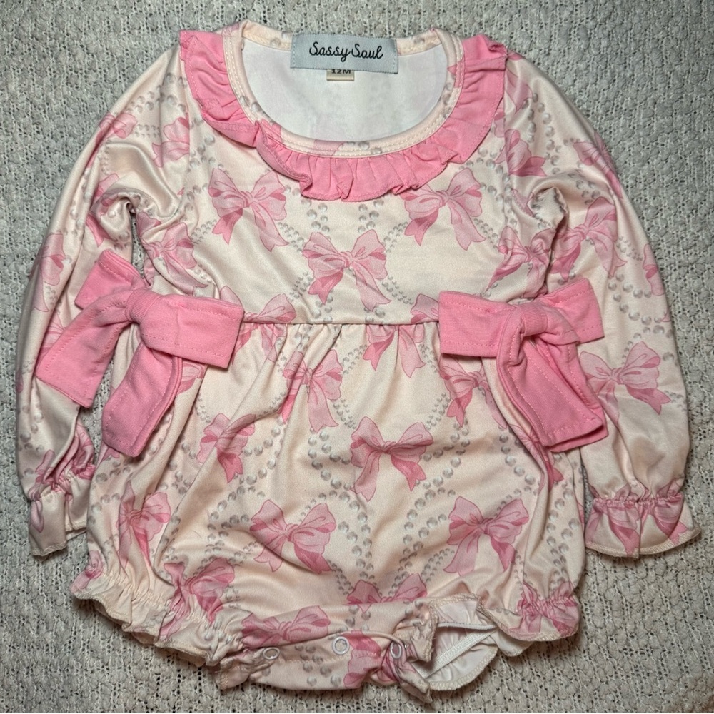 NWT Baby Bow Bubble 12m